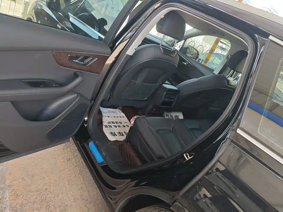 Audi Q7 2023