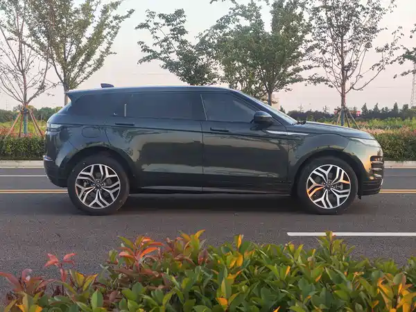 Land Rover Range Rover Evoque 2022