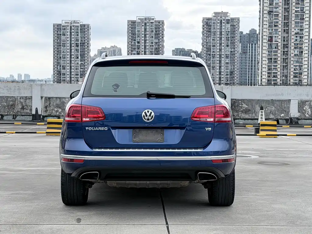 Volkswagen Touareg 2017 — фото 5