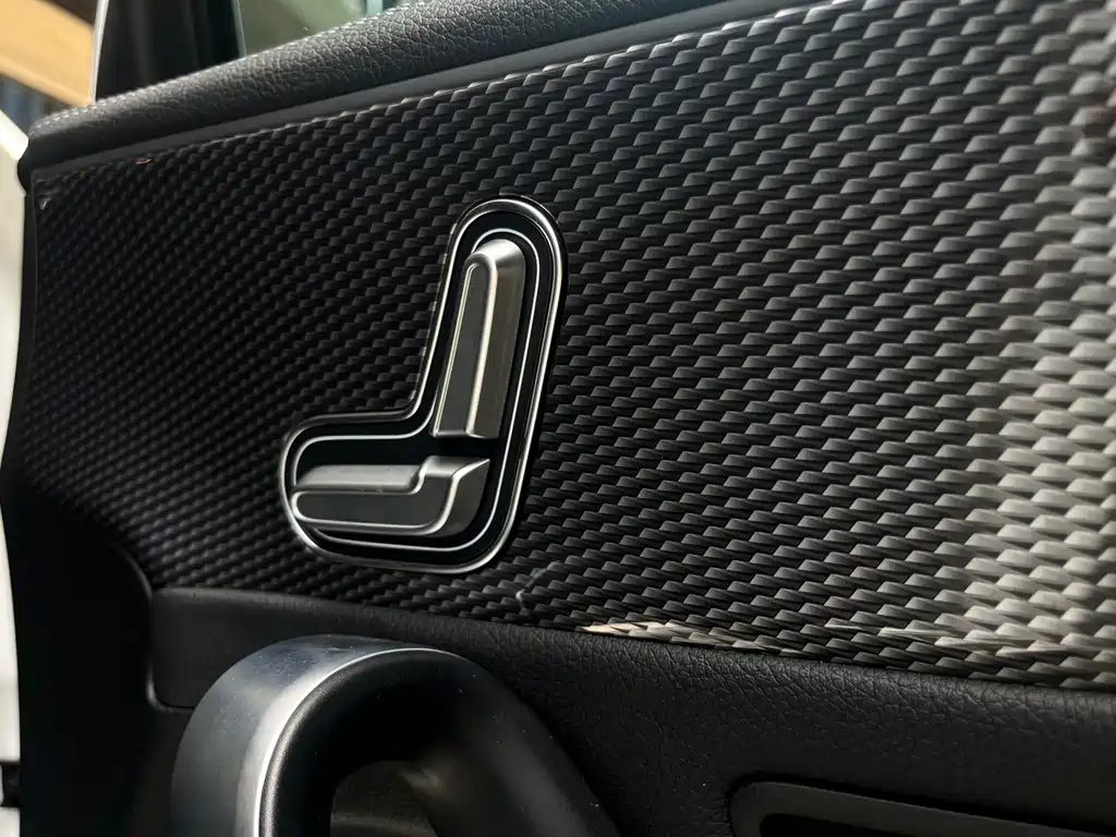 Mercedes-Benz A-Class 2020 — фото 21