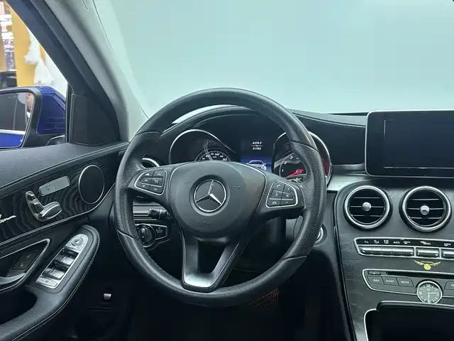 Mercedes-Benz C-Class 2018 — фото 13