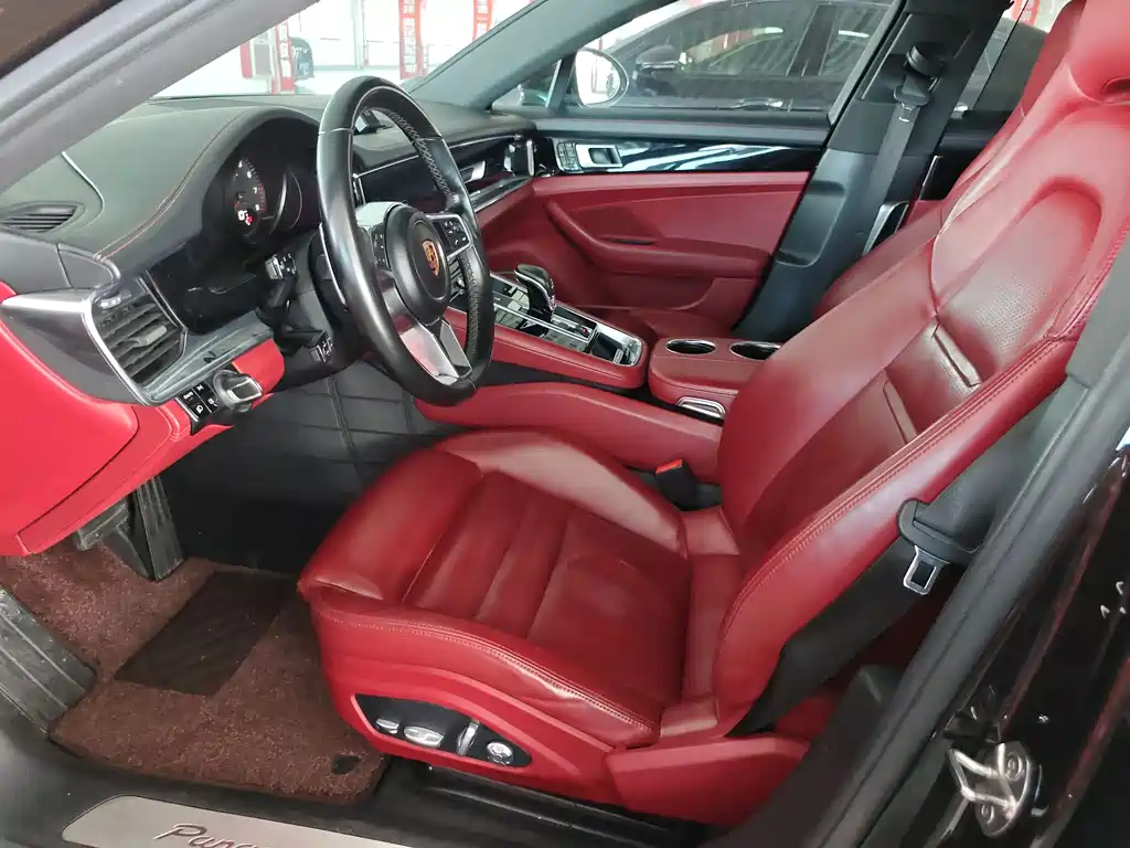Porsche Panamera 2018