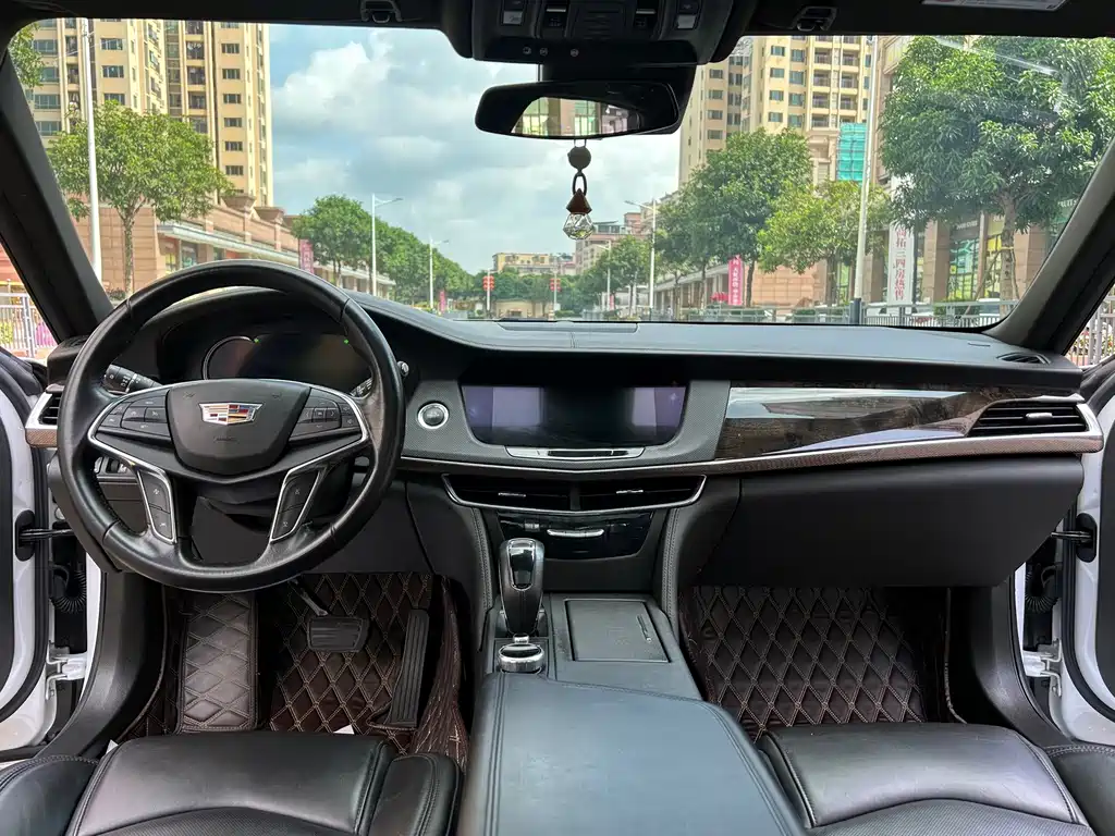 Cadillac CT6 2019 — фото 19
