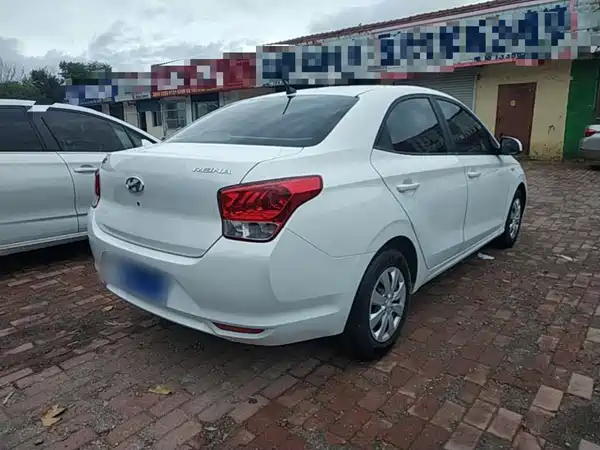 Hyundai Accent 2018