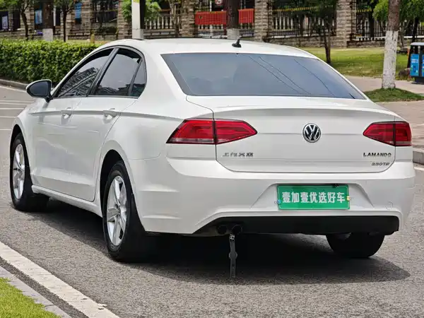 Volkswagen Lamando 2016