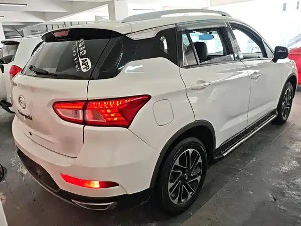 GAC Trumpchi GS4 2016