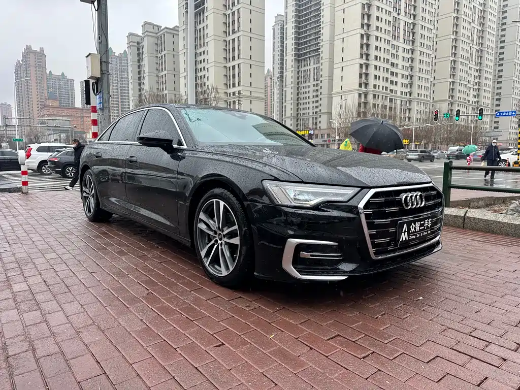 Audi A6L 2023 — фото 1