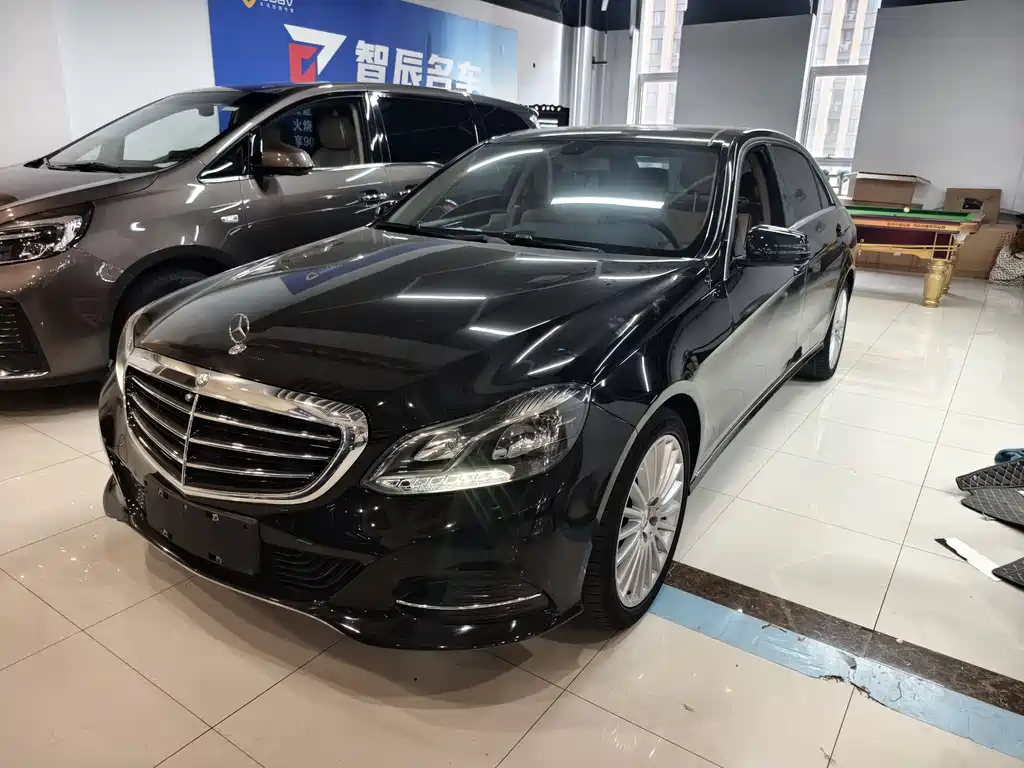 Mercedes-Benz E-Class 2015