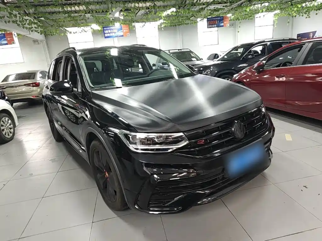 Volkswagen Tiguan L 2022