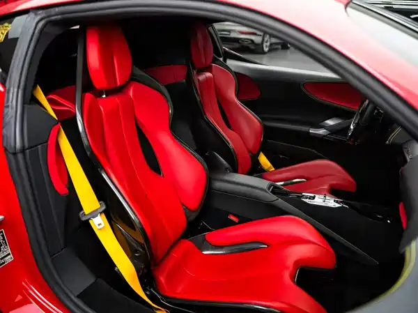 Ferrari SF90 2021
