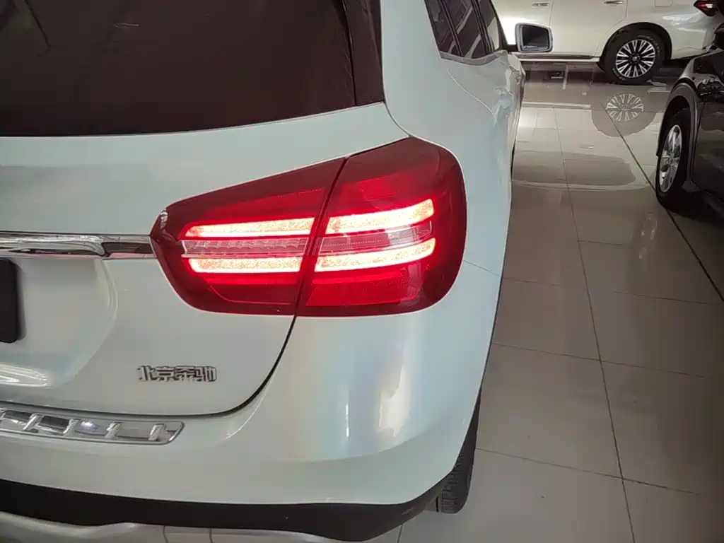Mercedes-Benz GLA 2018 — фото 8