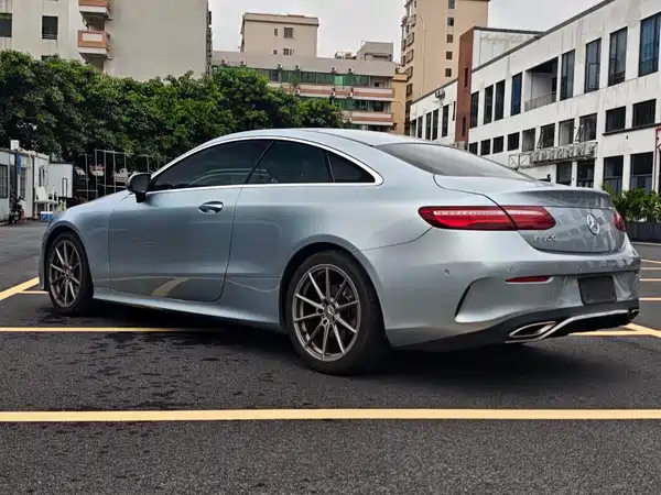 Mercedes-Benz E-Class 2018