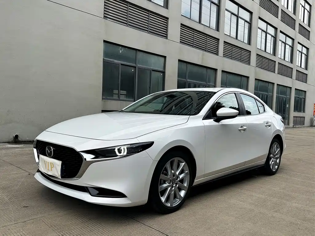 Mazda 3 Angkesela 2025