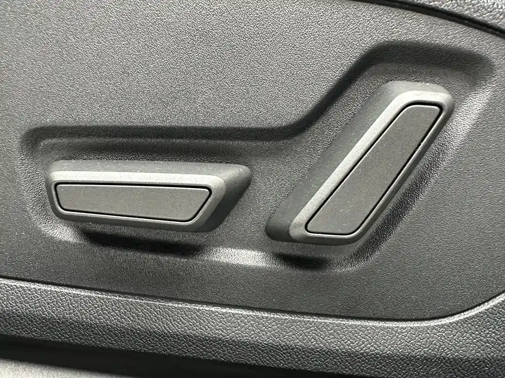 Audi A3 2023 — фото 12