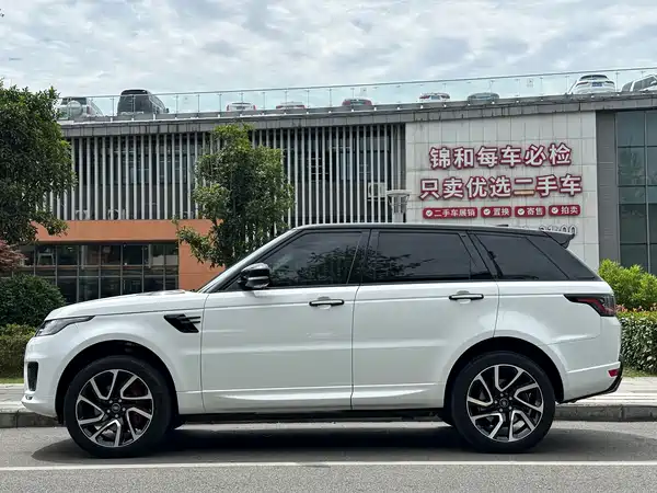 Land Rover Range Rover Sport 2021