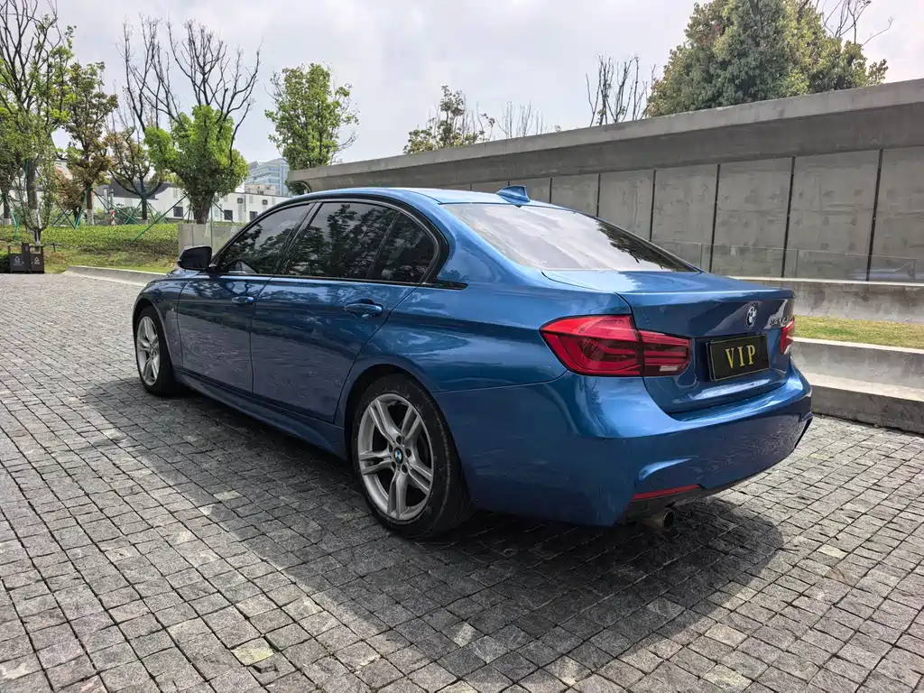 BMW 3 Series 2016 — фото 15