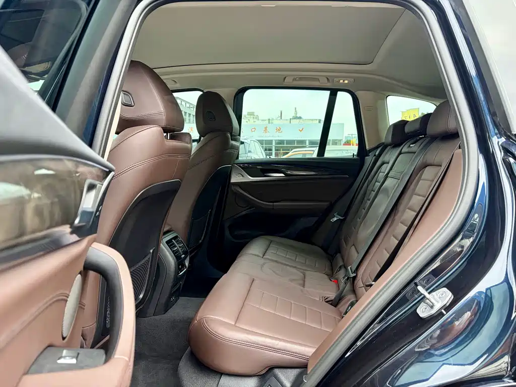 BMW X3 2021