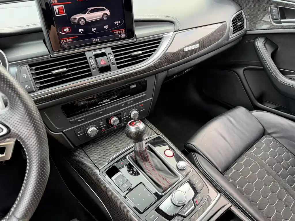 Audi A6 2015 — фото 16