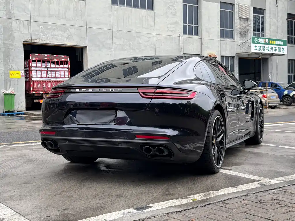 Porsche Panamera 2020 — фото 15