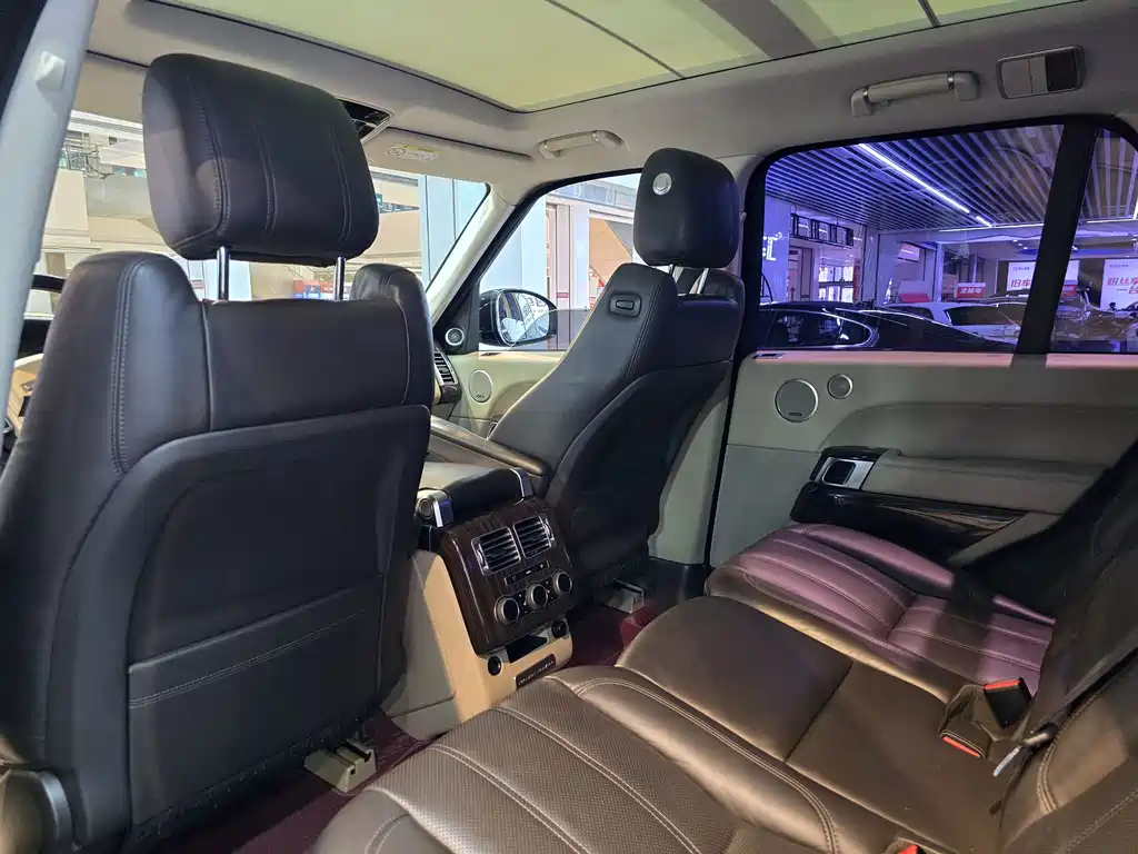 Land Rover Range Rover 2015 — фото 9
