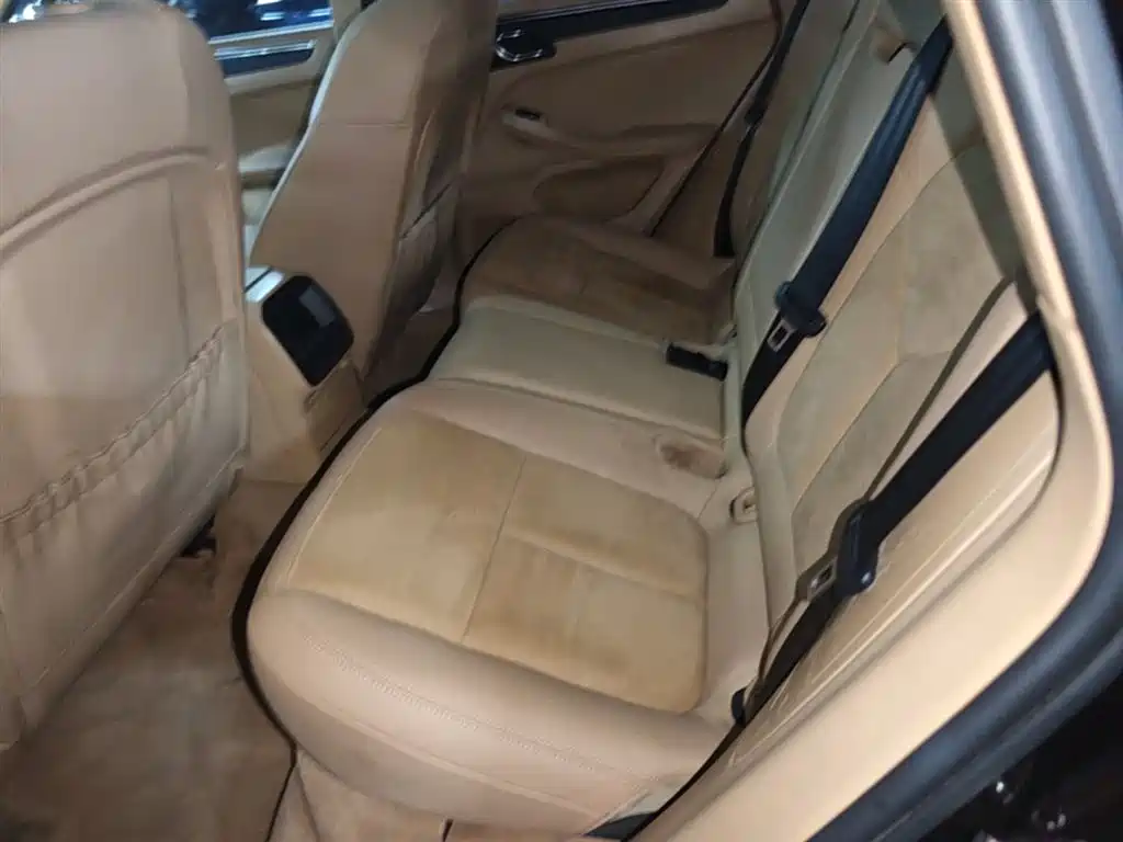 Porsche Macan 2015 — фото 16