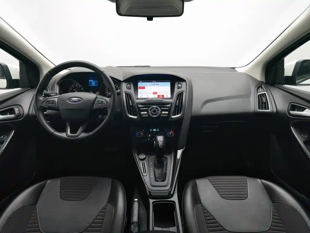 Ford Focus 2017 — фото 5