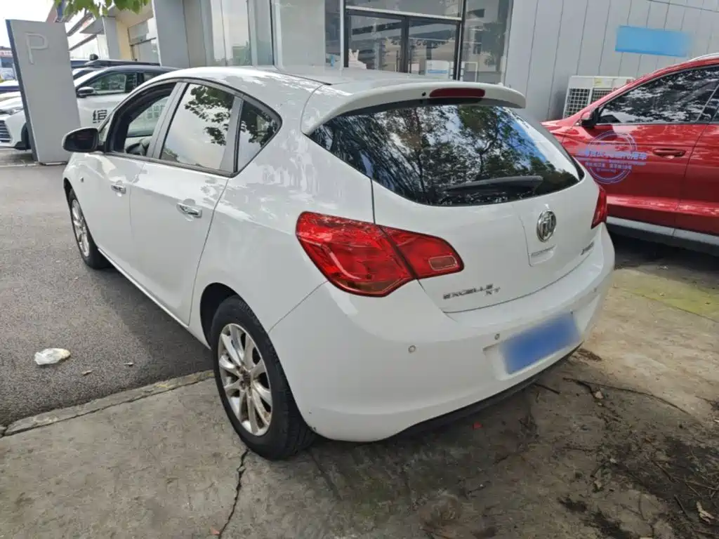 Buick Excelle 2015