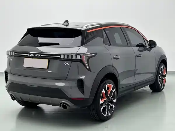 Lynk & Co 06 2022