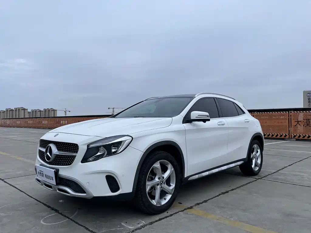 Mercedes-Benz GLA 2019 — фото 1