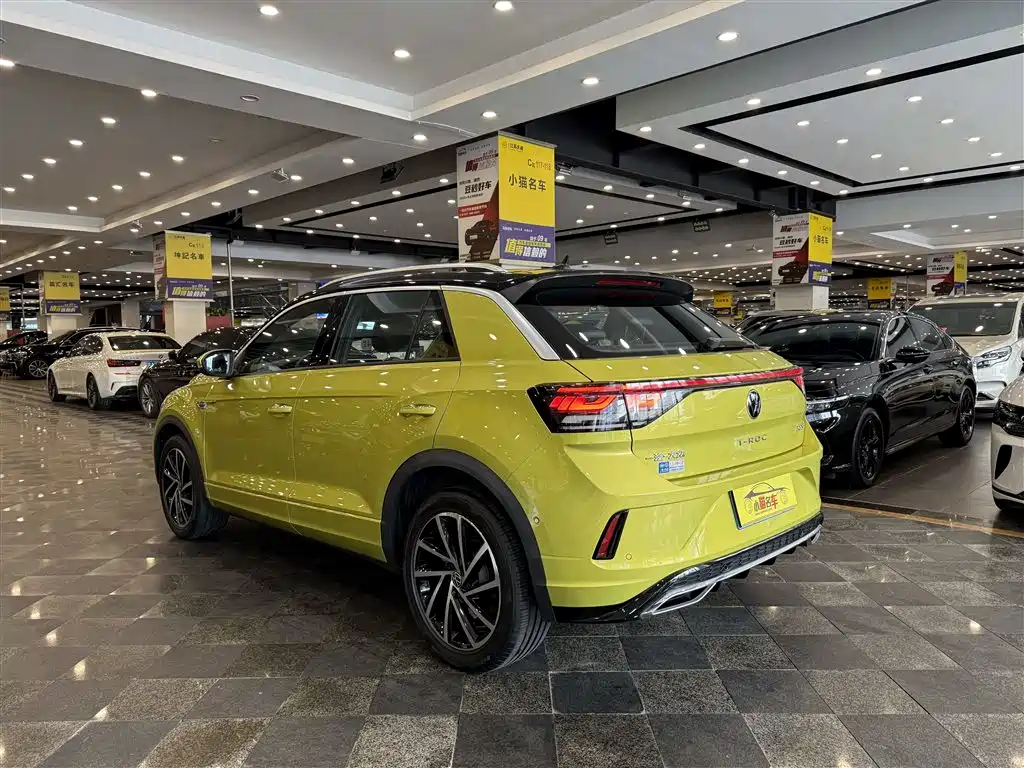 Volkswagen T-Roc 2023 — фото 32