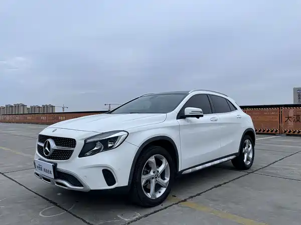 Mercedes-Benz GLA 2019