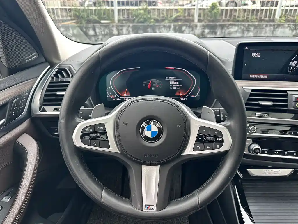BMW X3 2021 — фото 8