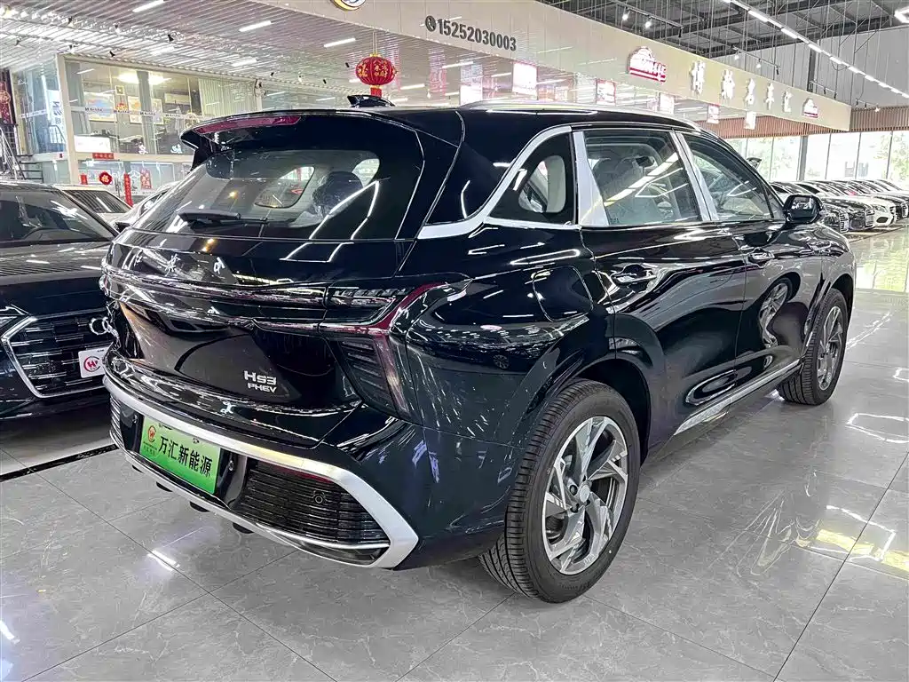 Hongqi HS3 PHEV 2026 — фото 11