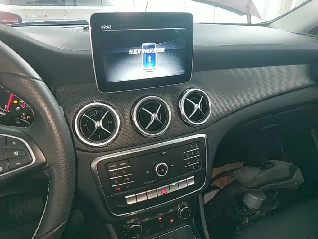 Mercedes-Benz GLA 2019 — фото 13