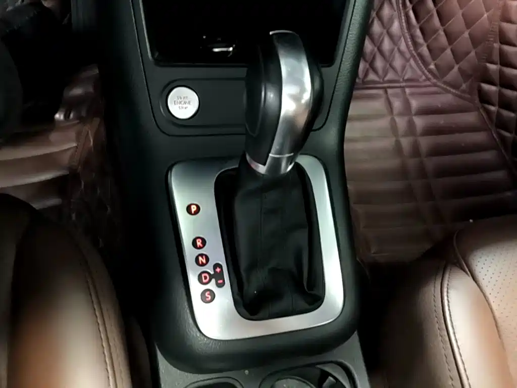 Volkswagen Tiguan 2015 — фото 14