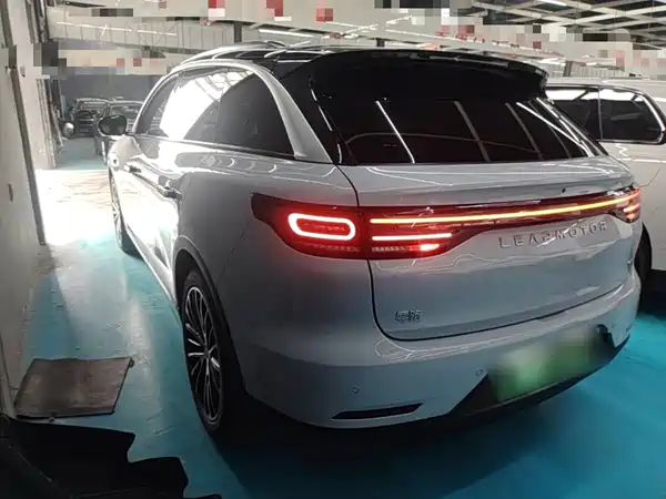 Leapmotor C11 2025