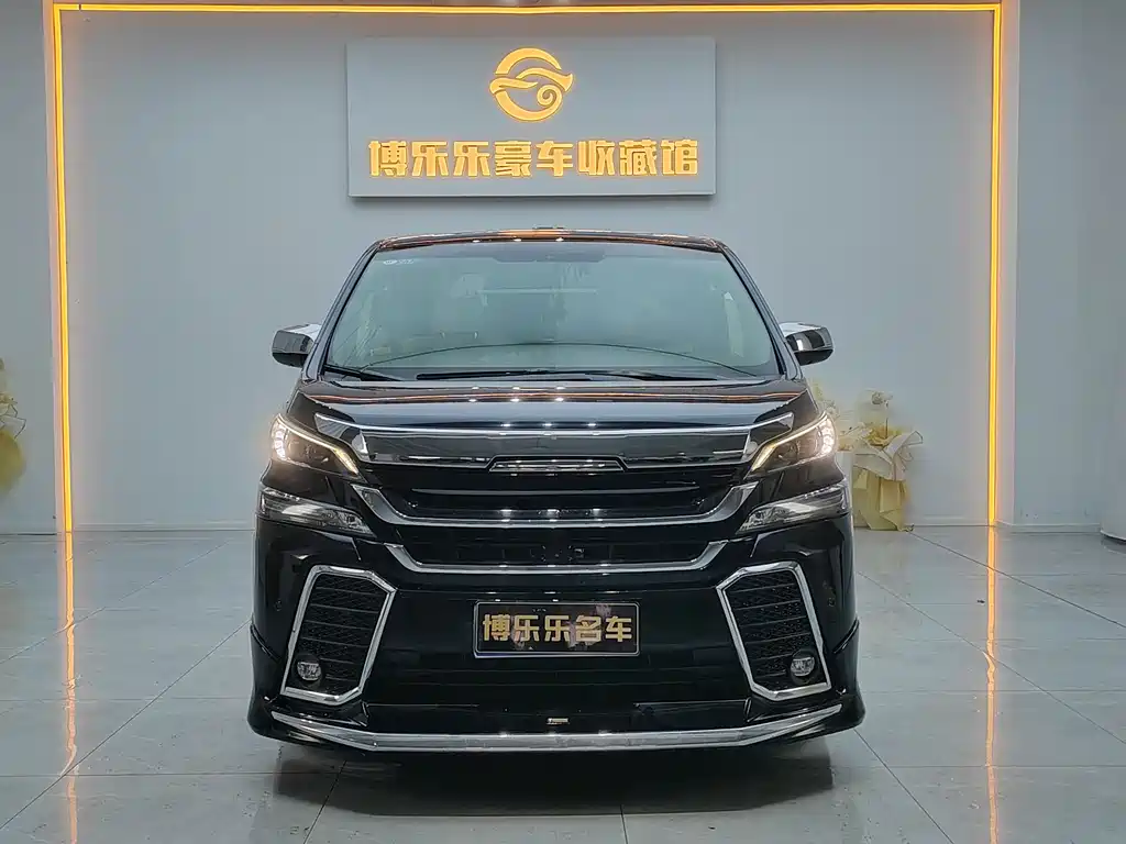 Toyota Alphard 2018 — фото 2