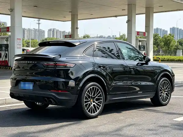 Porsche Cayenne 2020