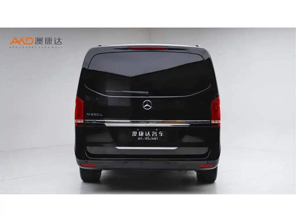 Mercedes-Benz V-Class 2018 — фото 4