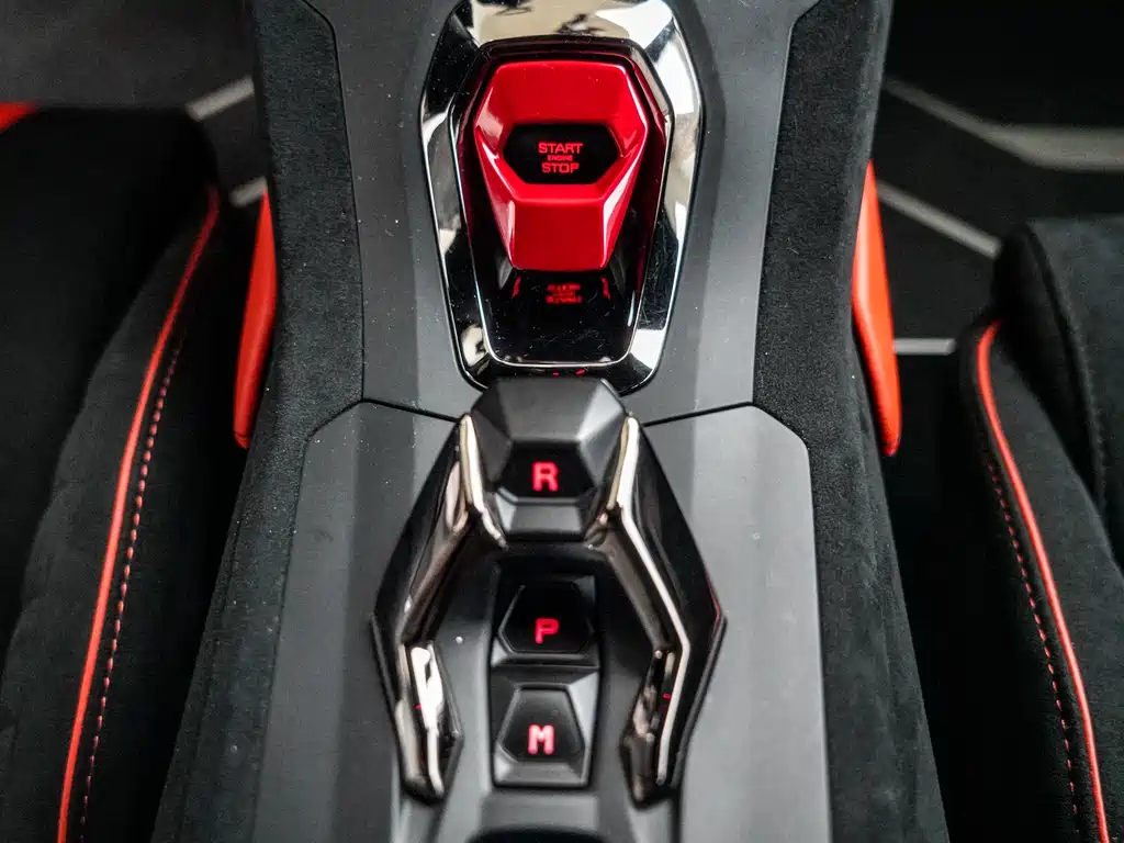 Lamborghini Huracán 2023 — фото 8