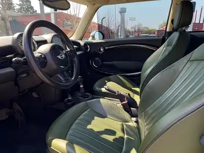 MINI MINI 2012