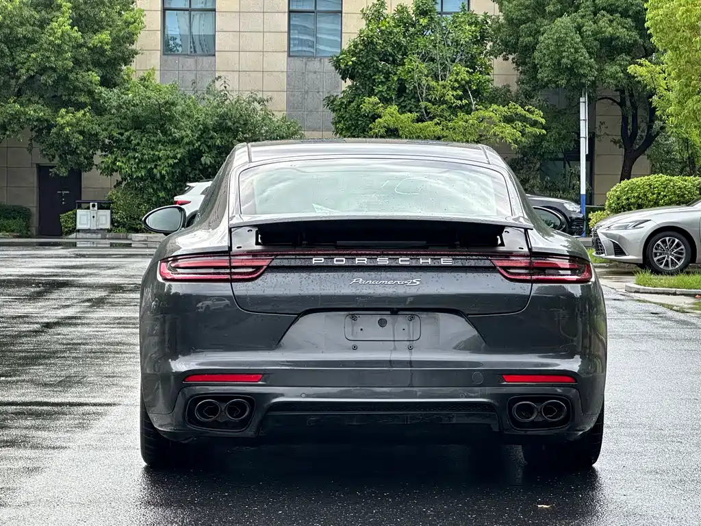 Porsche Panamera 2020 — фото 5