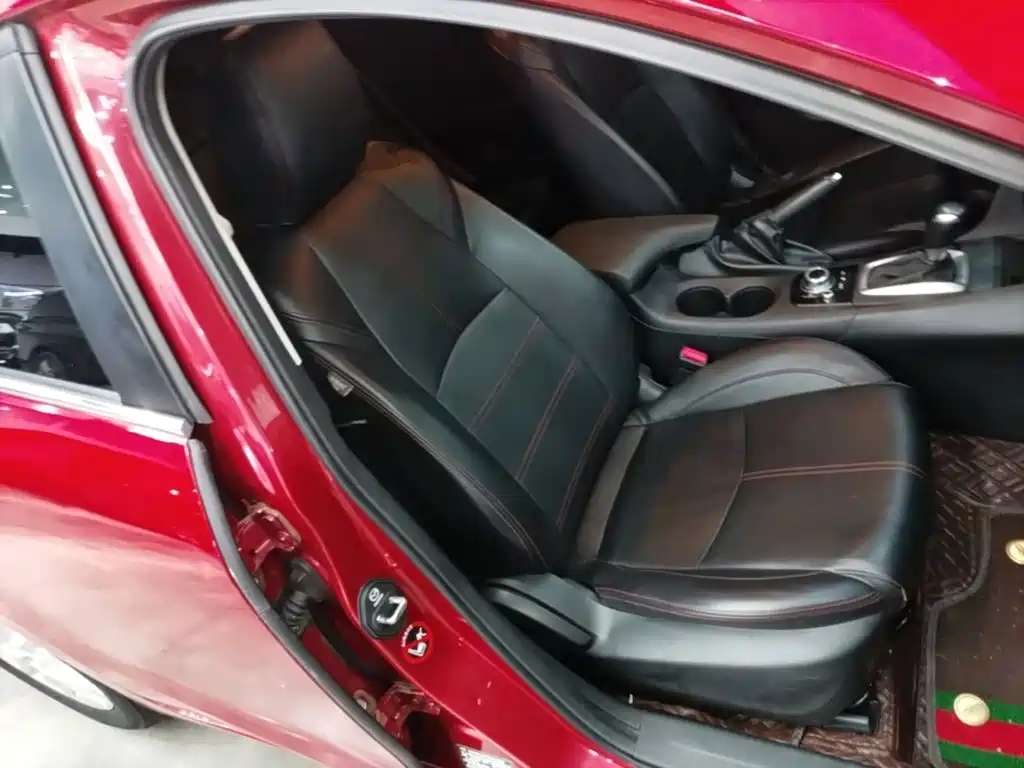 Mazda 3 Angkesela 2018 — фото 25