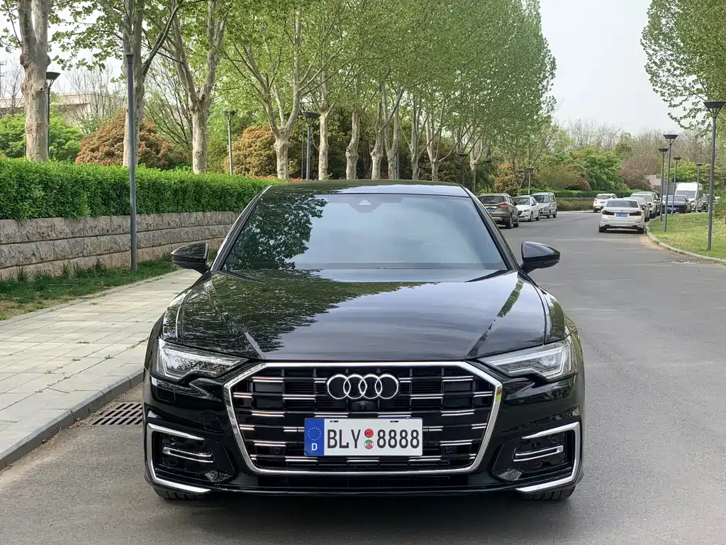 Audi A6L 2025