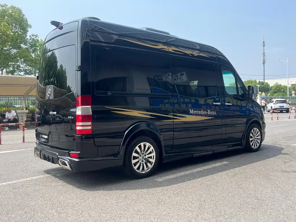 Mercedes-Benz Sprinter 2015 — фото 12