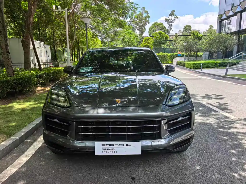 Porsche Cayenne 2024