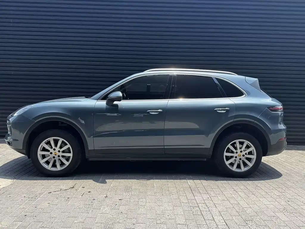Porsche Cayenne 2018 — фото 4