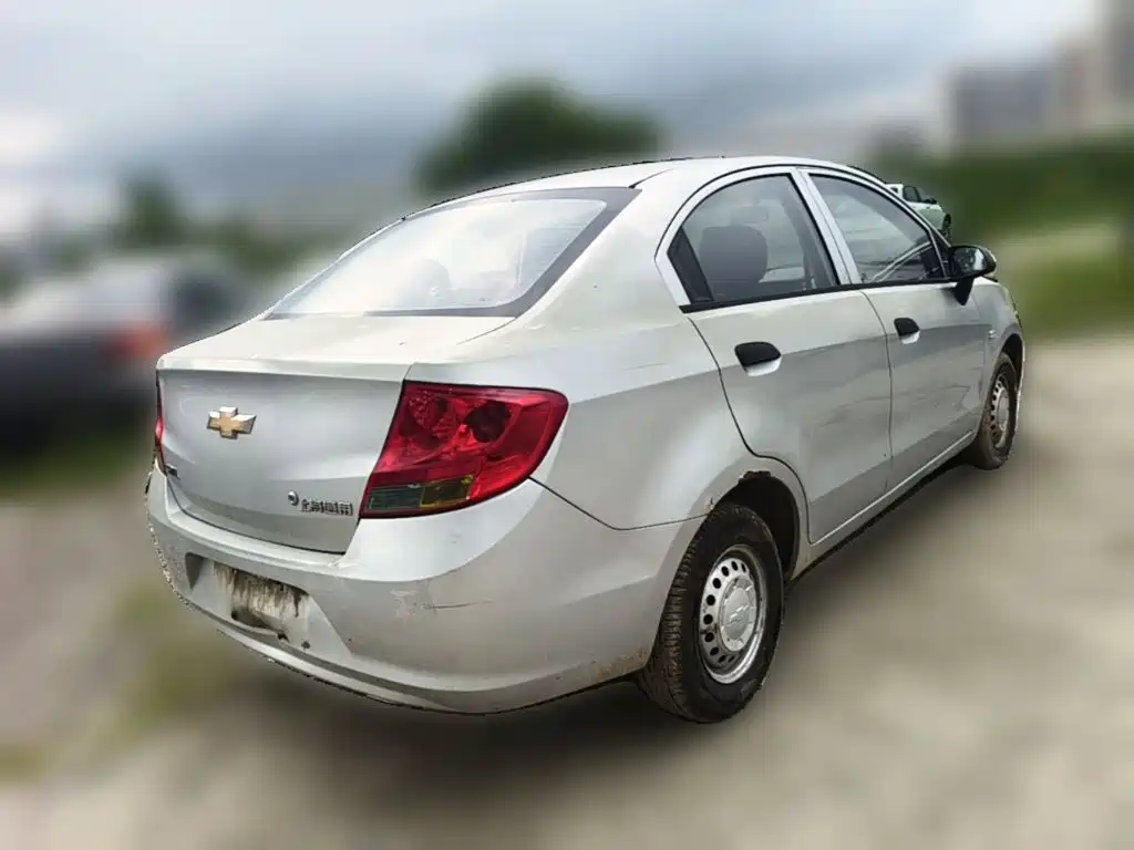 Chevrolet Sail 2014 — фото 12