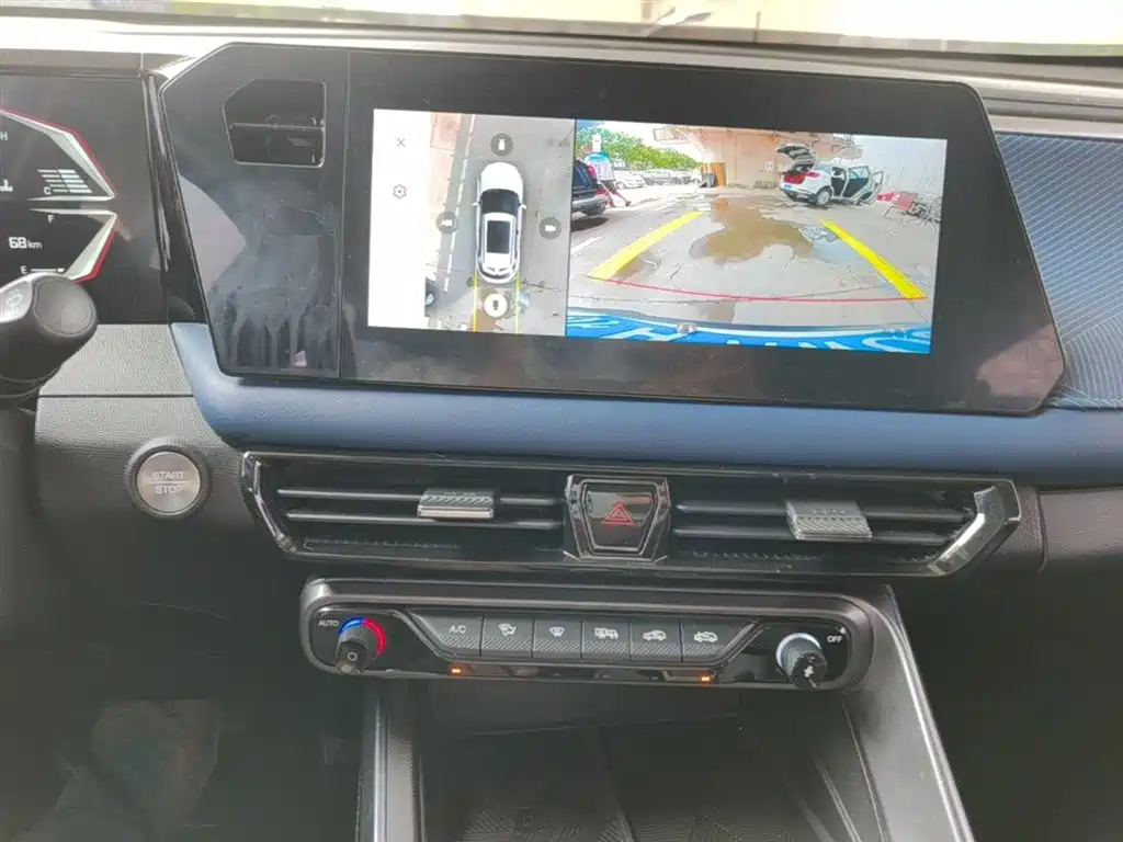 GAC Motor Trumpchi GS3 2023 — фото 13