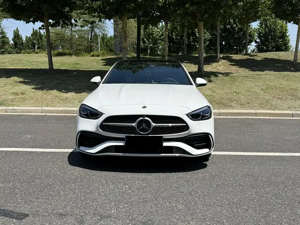 Mercedes-Benz C-Class 2026